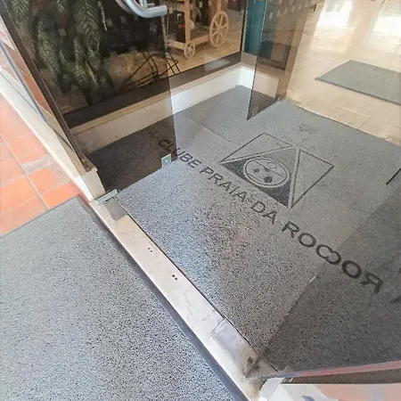 아파트 Clube Da Rocha *